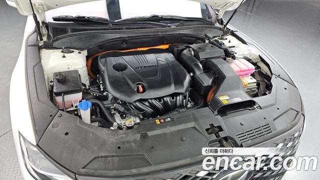 Hyundai Grandeur 2023 — photo 6