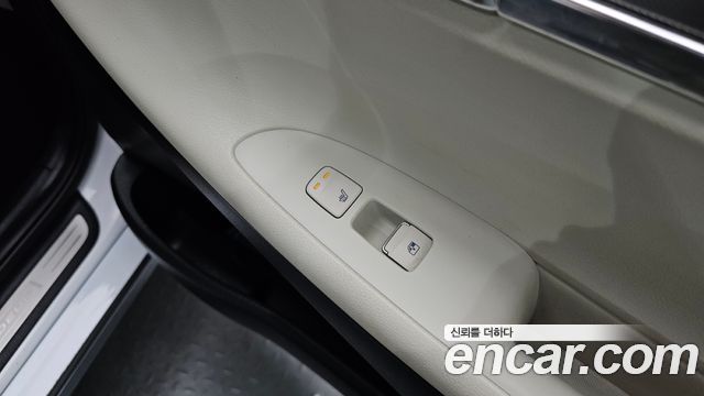 Hyundai Grandeur 2023 — photo 19