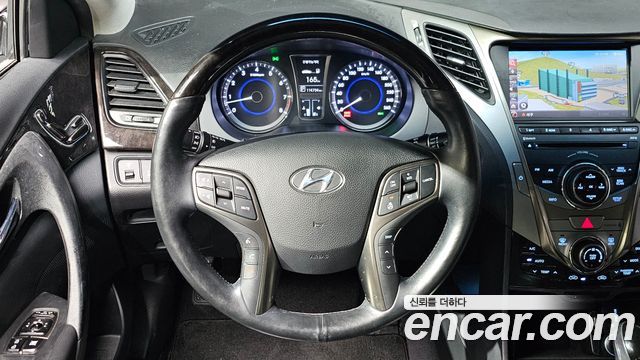 Hyundai Grandeur 2012 — photo 13