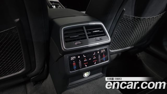 Audi A6 2020 — photo 25