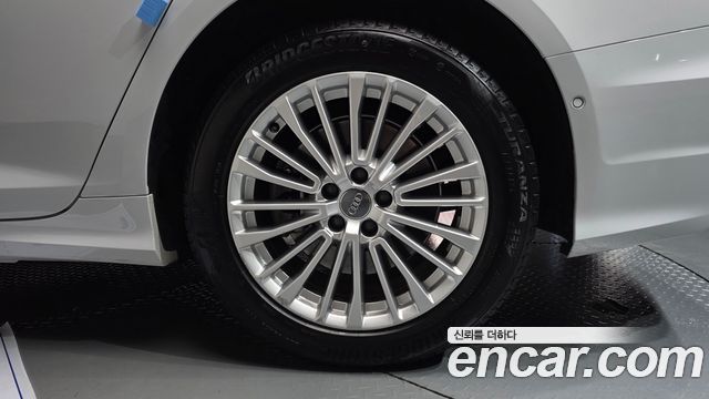Audi A6 2020 — photo 7