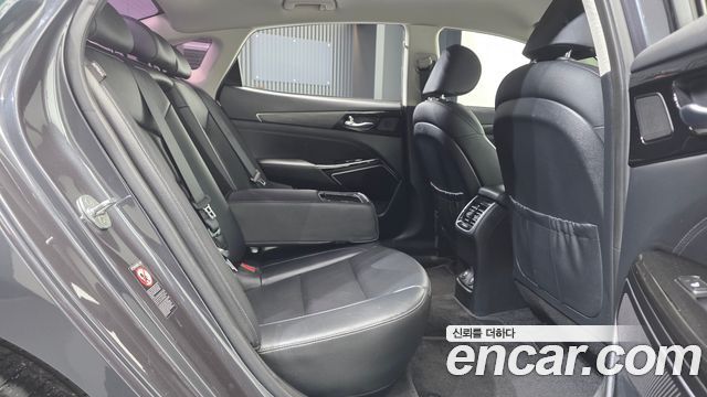 Kia K7 2020 — photo 17