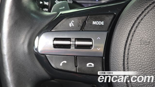Kia K7 2020 — photo 23