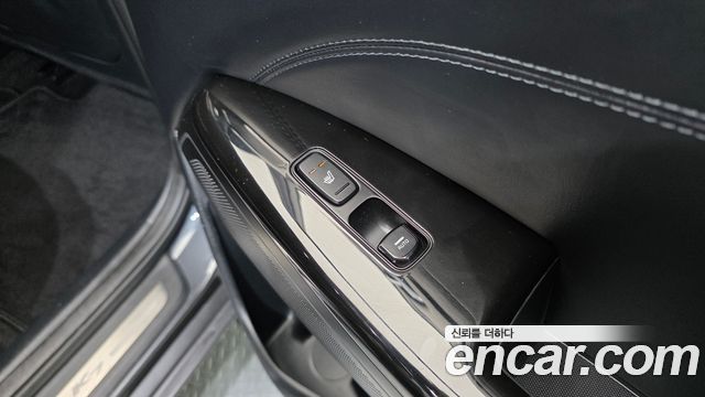 Kia K7 2020 — photo 36