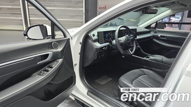 Hyundai Sonata 2025 — photo 10
