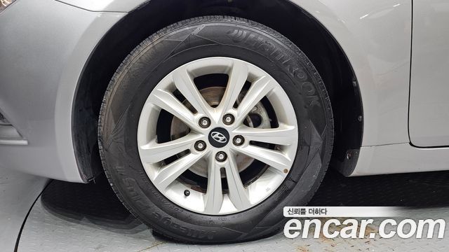 Hyundai Sonata 2012 — photo 5