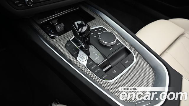 BMW Z4 2025 — photo 9
