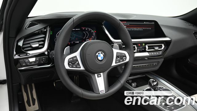 BMW Z4 2025 — photo 13