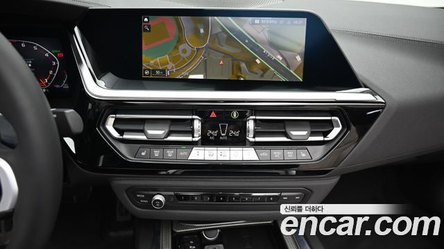 BMW Z4 2025 — photo 14