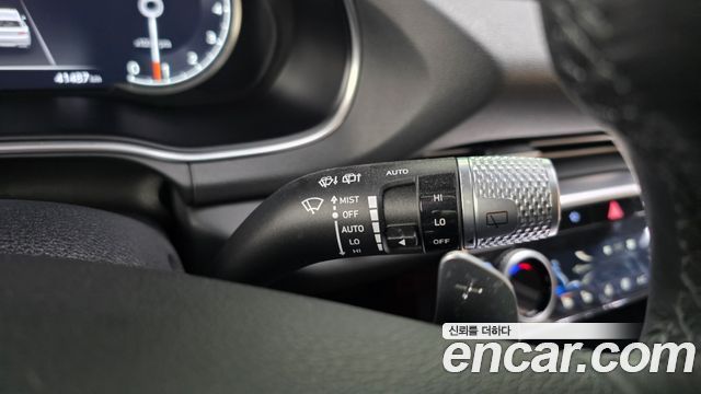 Genesis GV80 2022 — photo 30