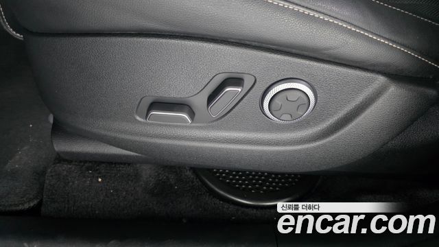 Genesis GV80 2022 — photo 31