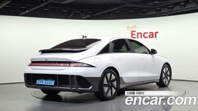 Hyundai Ioniq6 2023 — photo 2