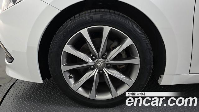 Hyundai Grandeur 2015 — photo 5