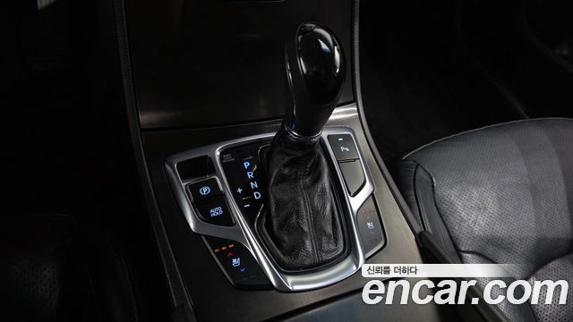 Hyundai Grandeur 2015 — photo 9