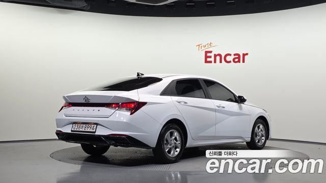 Hyundai AVANTE 2022 — photo 2