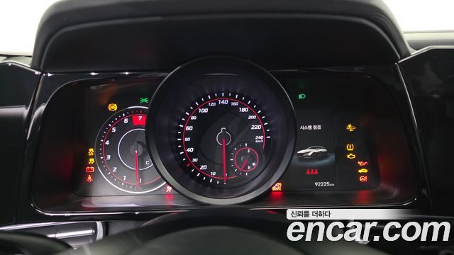 Hyundai AVANTE 2022 — photo 34