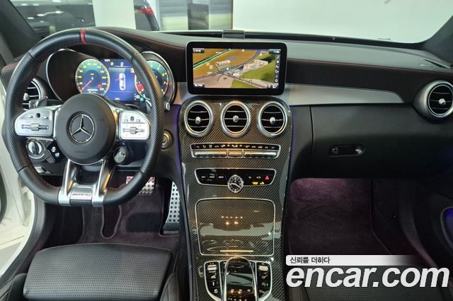 Mercedes-Benz C-Class 2023 — photo 7