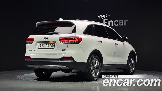 Kia Sorento 2017 — photo 2