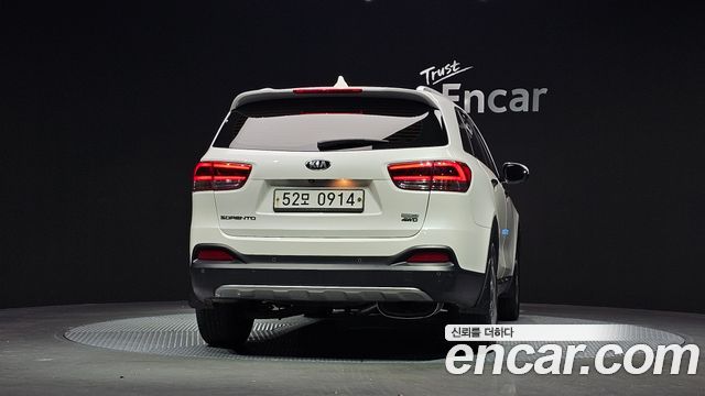 Kia Sorento 2017 — photo 4