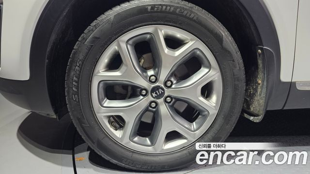 Kia Sorento 2017 — photo 5