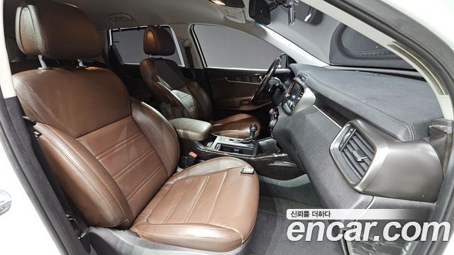 Kia Sorento 2017 — photo 10
