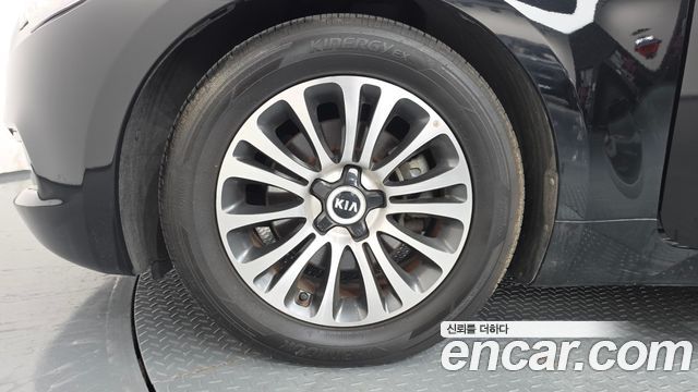 Kia K9 2013 — photo 5