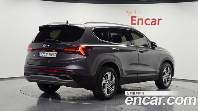 Hyundai Santafe 2023 — photo 2