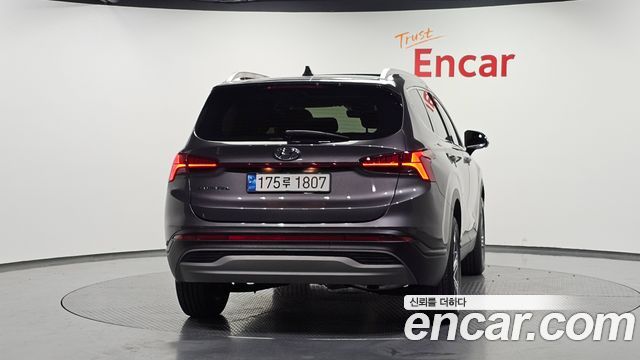 Hyundai Santafe 2023 — photo 4