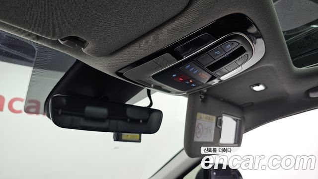 Hyundai Santafe 2023 — photo 23