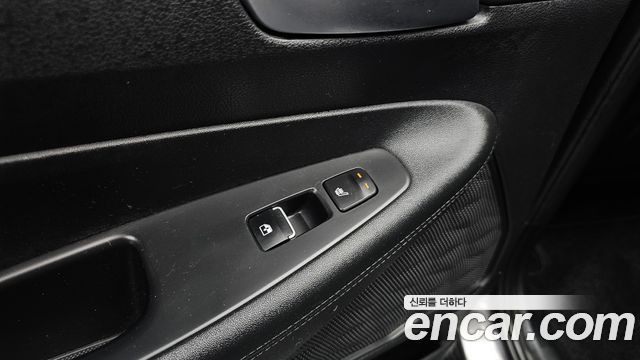 Hyundai Santafe 2023 — photo 25