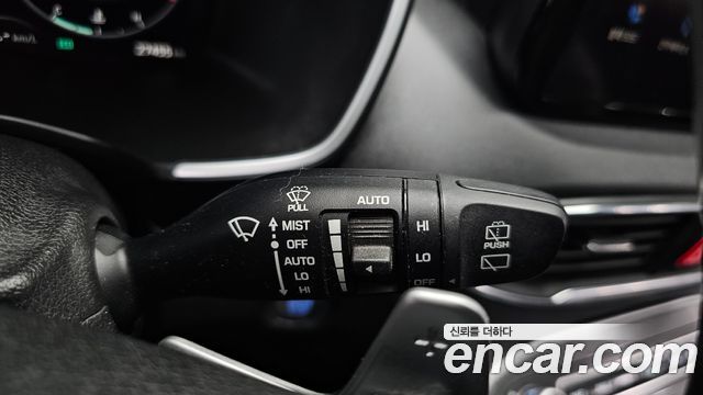Hyundai Santafe 2023 — photo 38