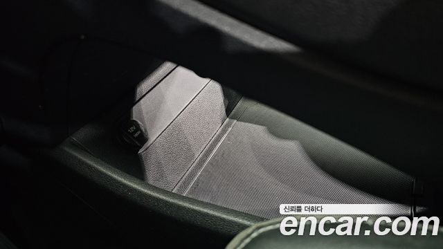 Hyundai Santafe 2023 — photo 41