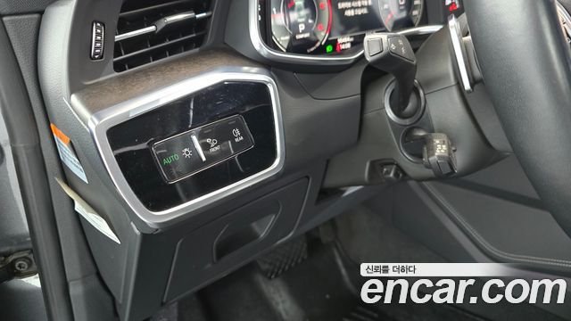 Audi A7 2021 — photo 24