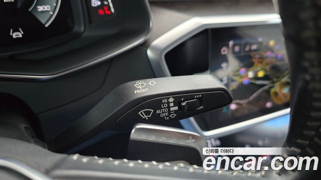 Audi A7 2021 — photo 25