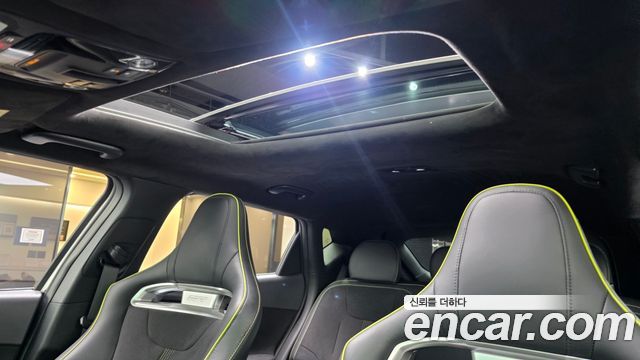 Kia EV6 2023 — photo 24
