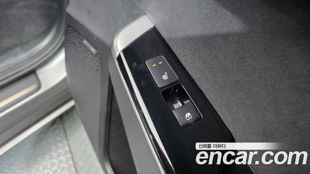 Kia EV6 2023 — photo 25