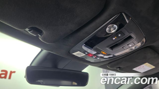 Kia EV6 2023 — photo 28