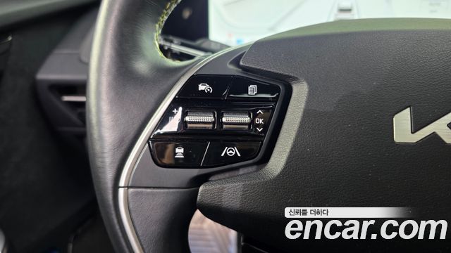 Kia EV6 2023 — photo 33