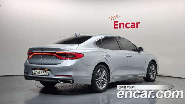 Hyundai Grandeur 2019 — photo 2