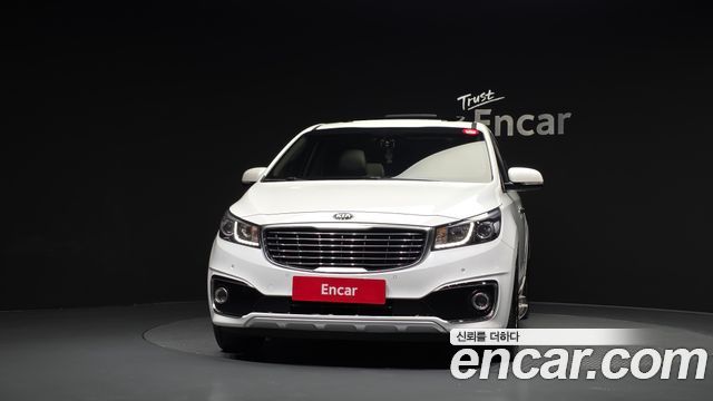 Kia Canival 2016 — photo 3