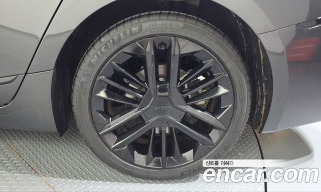 Kia K8 2025 — photo 7