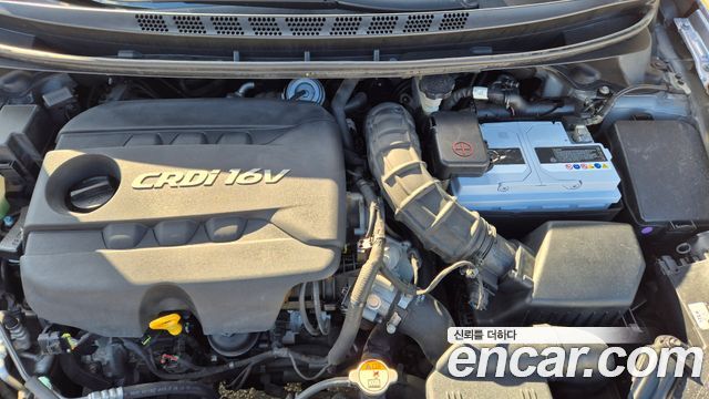 Hyundai AVANTE 2014 — photo 6