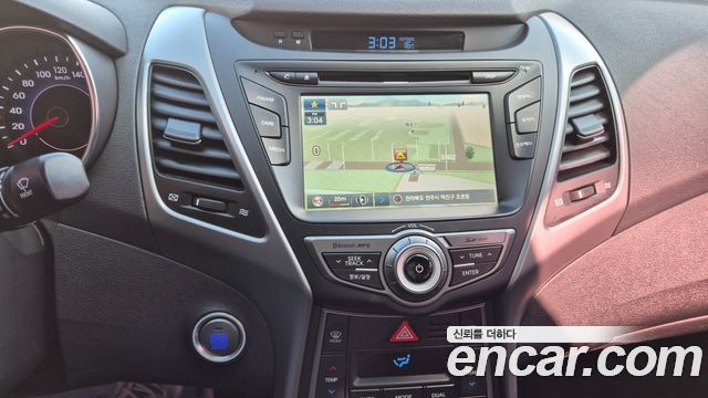 Hyundai AVANTE 2014 — photo 9