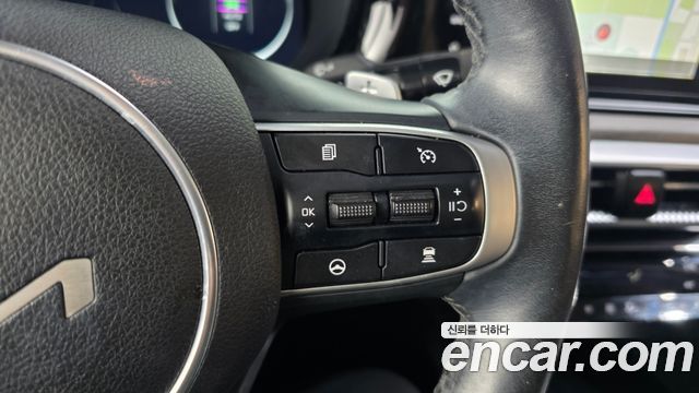 Kia K5 2023 — photo 30