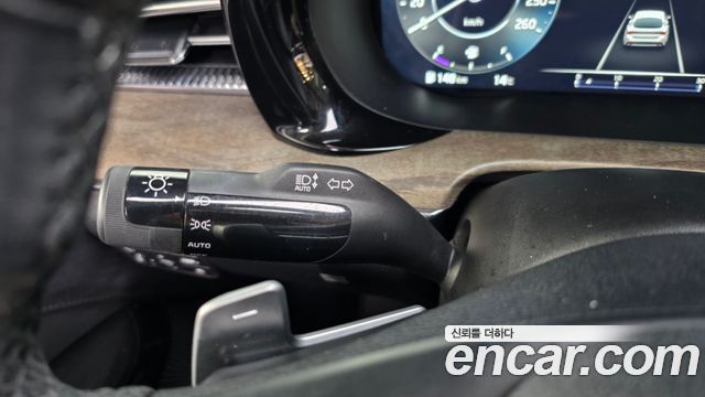 Kia K5 2023 — photo 37