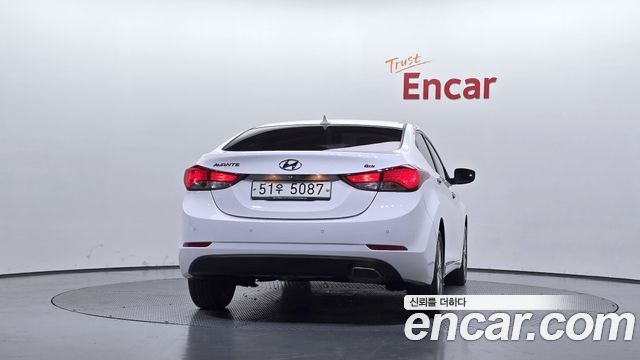 Hyundai AVANTE 2014 — photo 4
