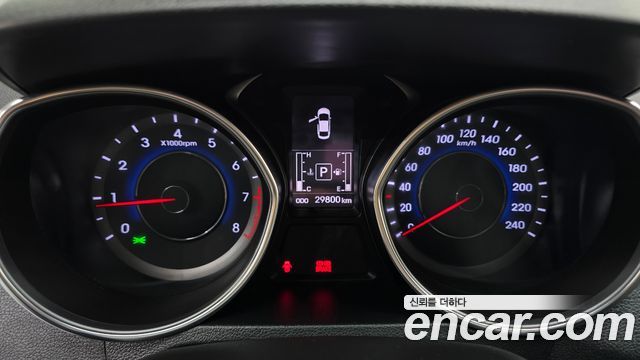 Hyundai AVANTE 2014 — photo 11