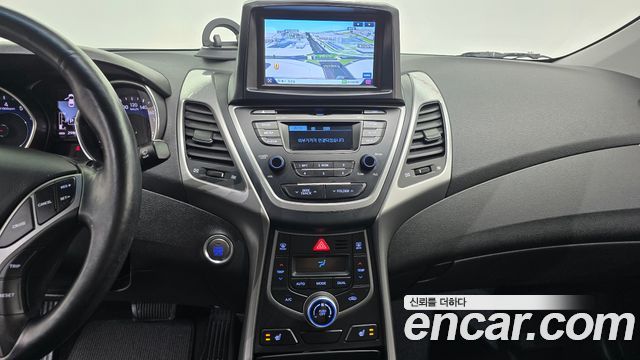 Hyundai AVANTE 2014 — photo 20