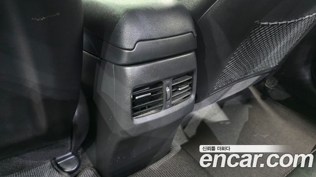Hyundai AVANTE 2014 — photo 26