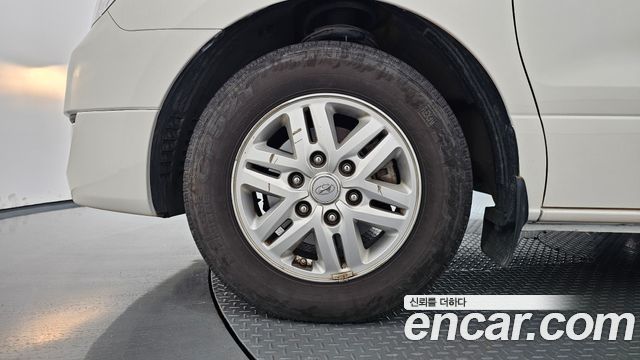 Hyundai Starex 2017 — photo 5